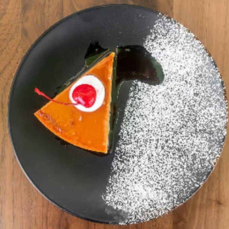 Decadent Flan Delights: A Latin-American Dessert Favorite